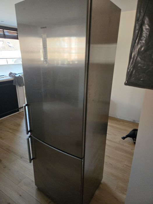 Голям хладилник с фризер Siemens KG (Широчина 70 см), Full No Frost, Инокс