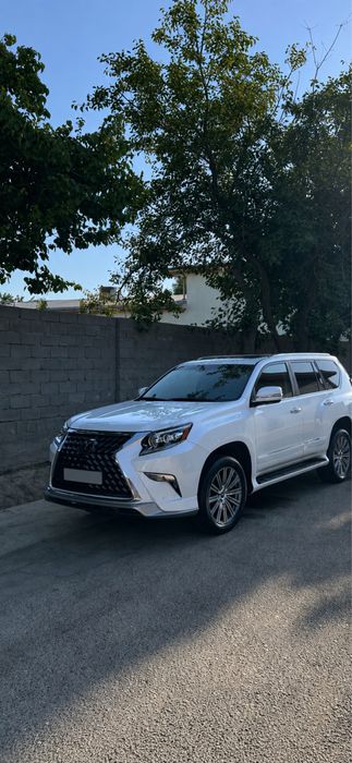 Продается Lexus GX460