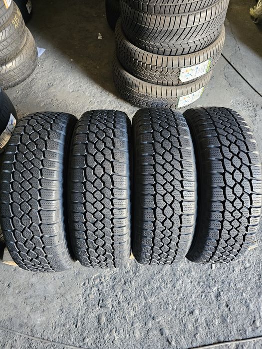 4 anvelope iarna 185 65 15 Dunlop 7mm