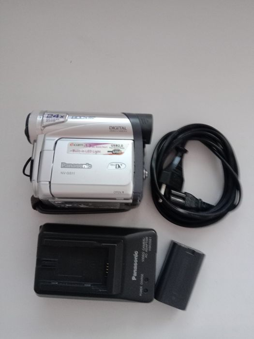 Видеокамера Панасоник.