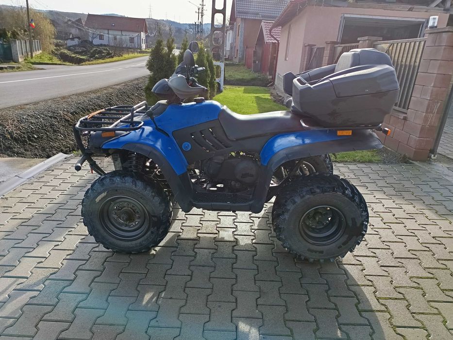 Linhai WORKER 300 2x4/4x4