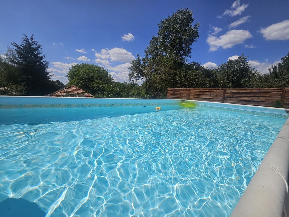 Басейн 8,5 × 4,5