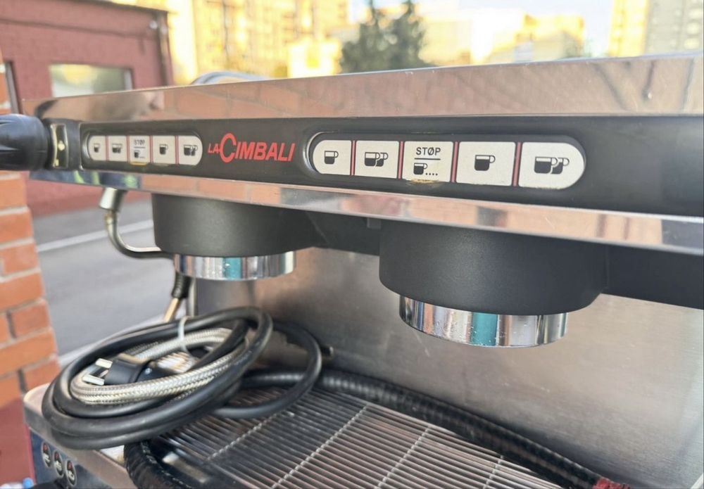 Кофемашина Cimbali m22+