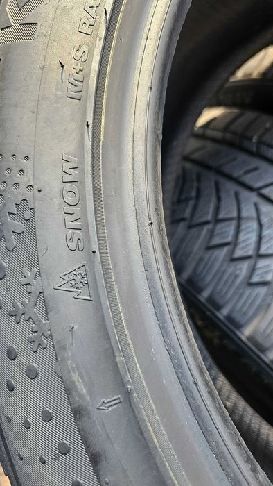 Anvelope 255/45/19 KUMHO iarna 2024