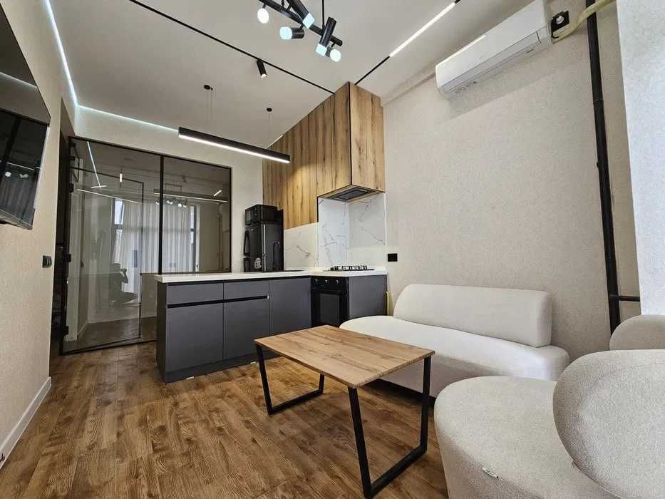 Сдаётся Элитное кв Ц-2 Рынок Алайский 2/5/8 ро-н Мирзо-Улугбекский