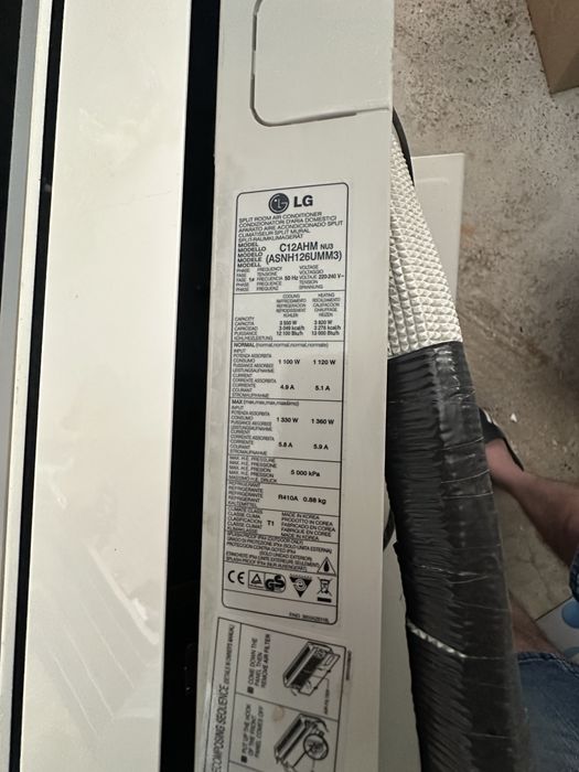 Aparat clima electrolux 12000 doua bucati