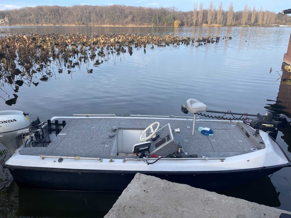 Barca spinning 385 motor honda 15cp 4T si Minkotta Powerdrive de 55Lb