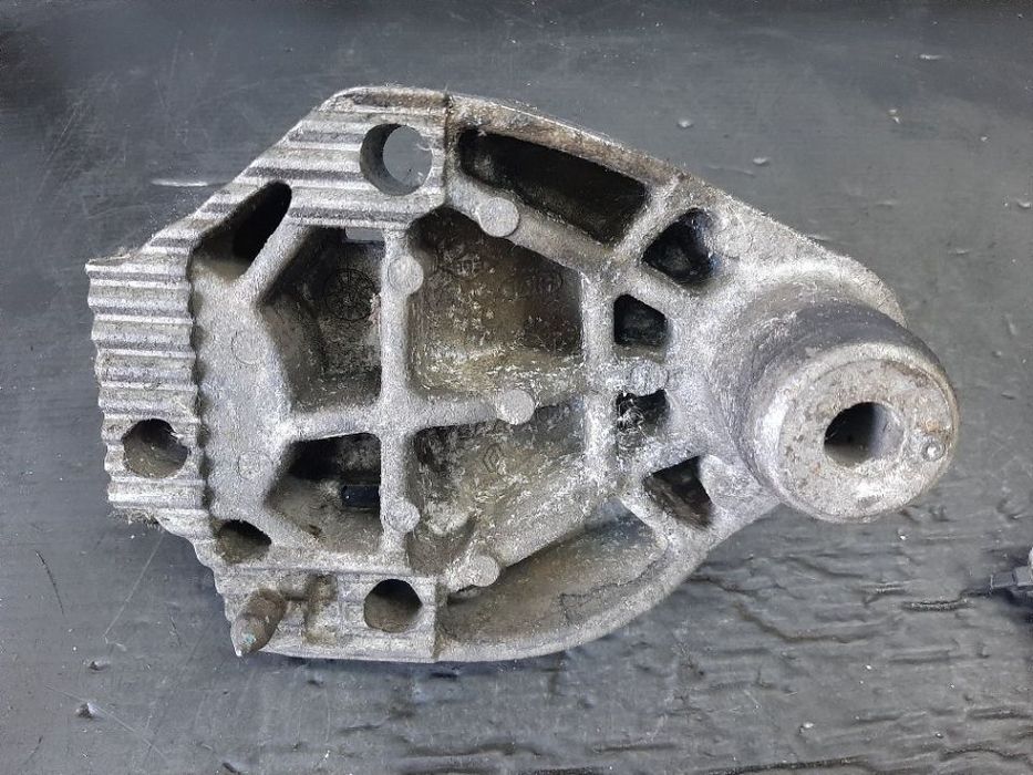 suport motor renault master 2  2.5dci  g9u 820027175a
