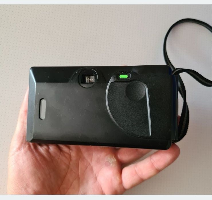 Chinon Auto 3001 Multi Focus Camera Aparat Foto Film Point & Shoot