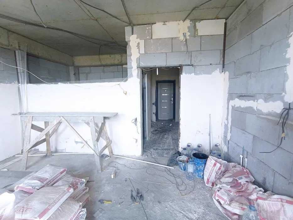 *Askiya City .Бабура,Ракат, 2ком квартира 41м2.Коробка под инвестицию