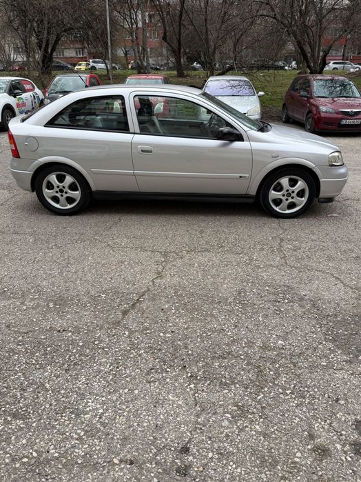 Опел астра .газ бензин