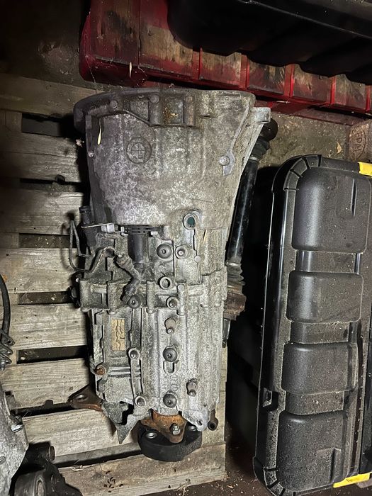 БМВ 335и 6РЪЧНА скоростна КУТИЯ GS6-53BZ e60/1 е90 е91 е92 е93 BMW 535