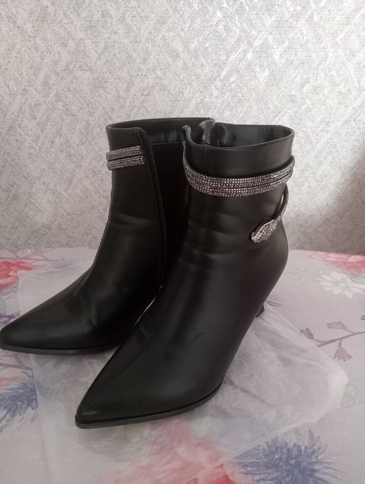 Полусапожки (батильоны) 38 р