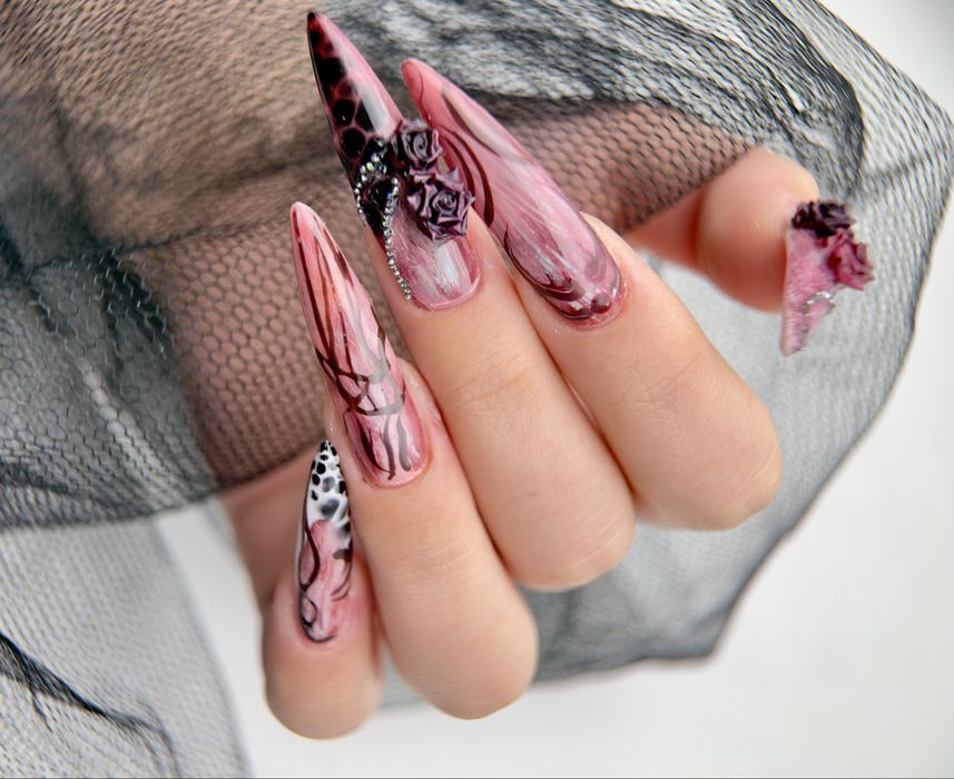 Наращивание ногтей, Укрепление гелем, маникюр