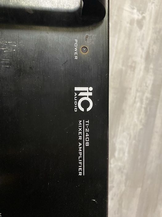 Продам микшерный усилитель ITC 240b