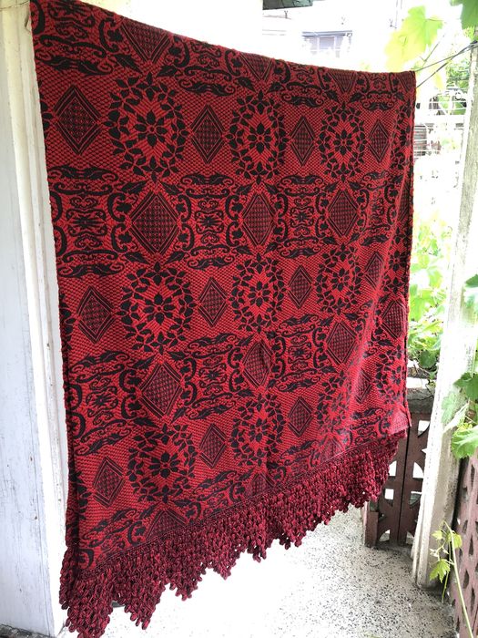 Ръчно изработени черги, покривала за легла