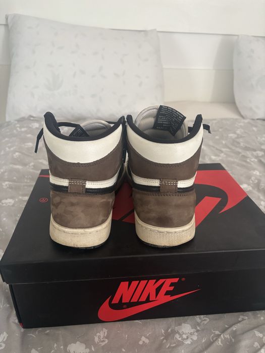 Jordan 1 high Mocha