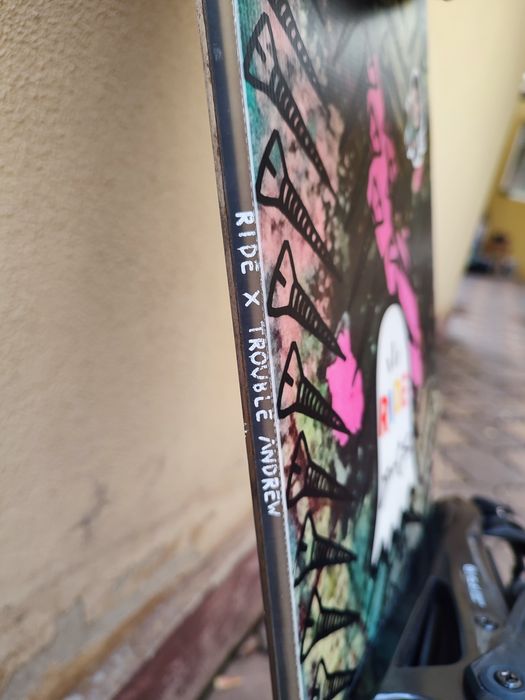 Placa snowboard Ride Machete 148 JR cu legături