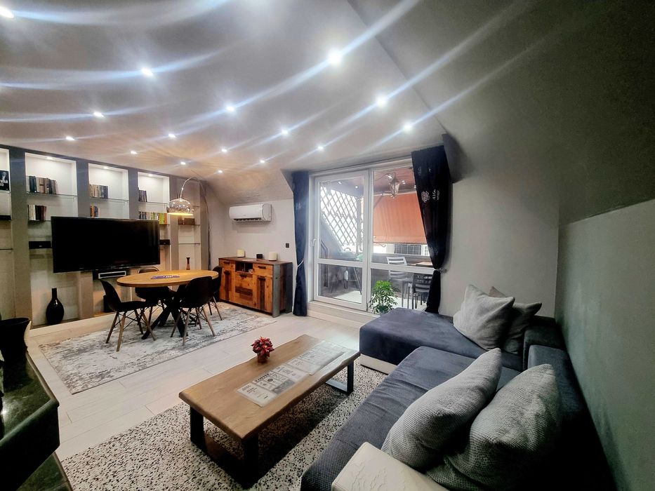 Продава - 3 стаен в кв. Лозенец