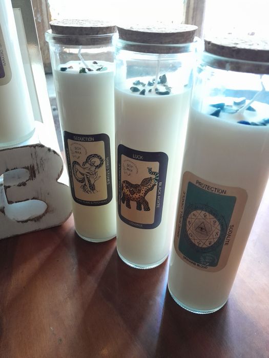 INEDIT Lumanare pt ritualuri masiva in sticla cu cristale pretioase