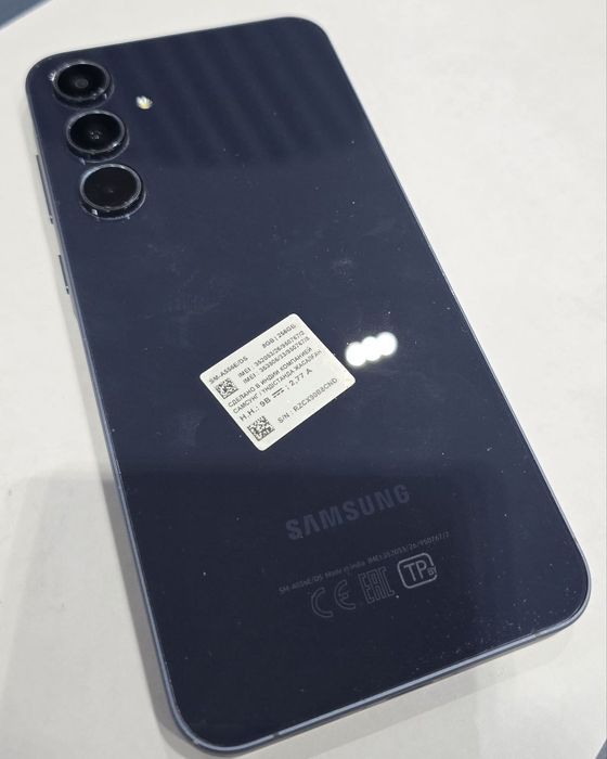Срочно продаётся Samsung A55 256GB/8GB