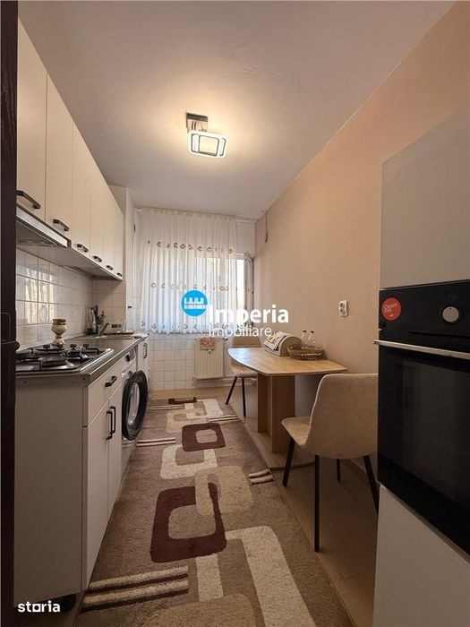 Apartament cu 2 camere de vanzare, 70 mp, zona CUG - Providenta — fotografia 3