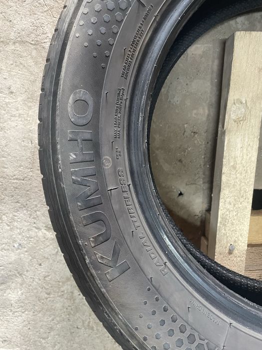 Продам Шины лето Kumho