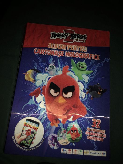 Album Angry Birds 2 pentru cartonase holografice