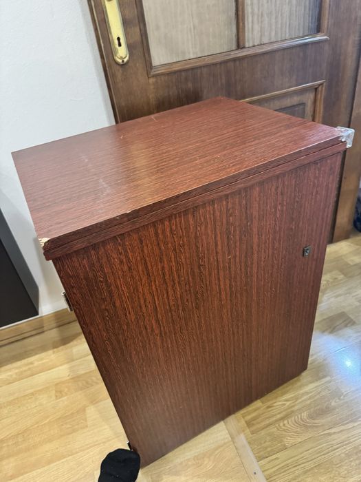 Швейная машинка Чайка 142М