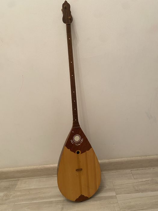 Продам домбыру Астана
