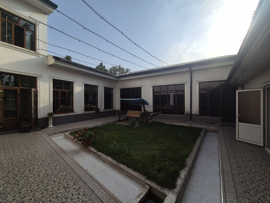 Бизнес таййор Дача сотилади