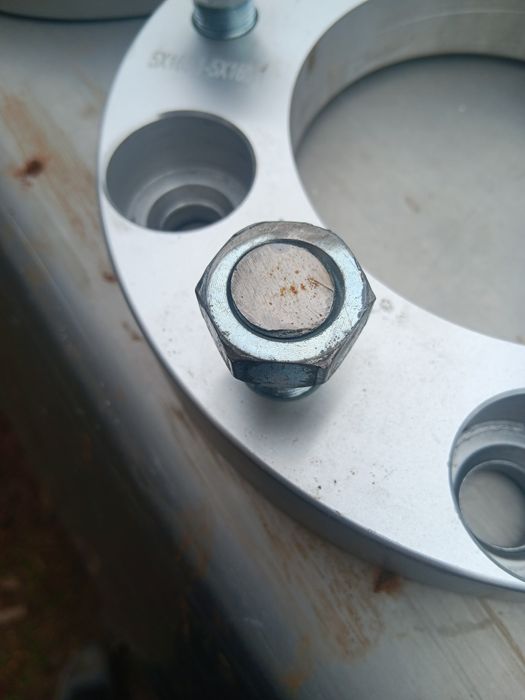 Алуминиеви фланци 30мм 5х165.1 land rover