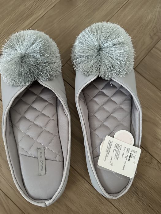 Продам женские тапочки