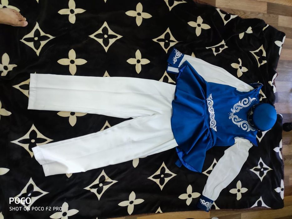 Прокат сахнаға арналған костюм