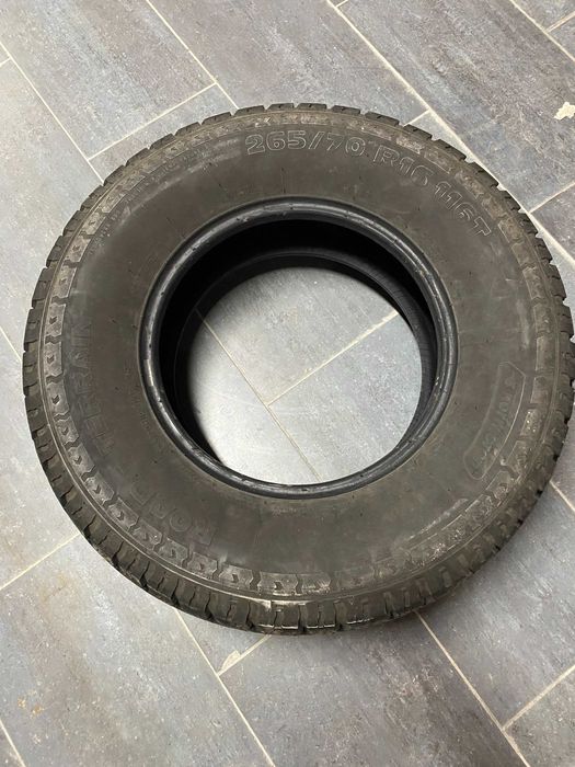 Гуми 265x70x16 116T, летни, 4 брой