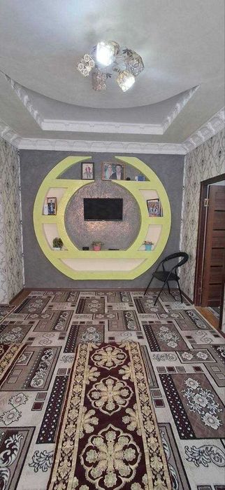 3 хоналик квартира 3 кават кирпичный дом, 7 микр, тест маркази