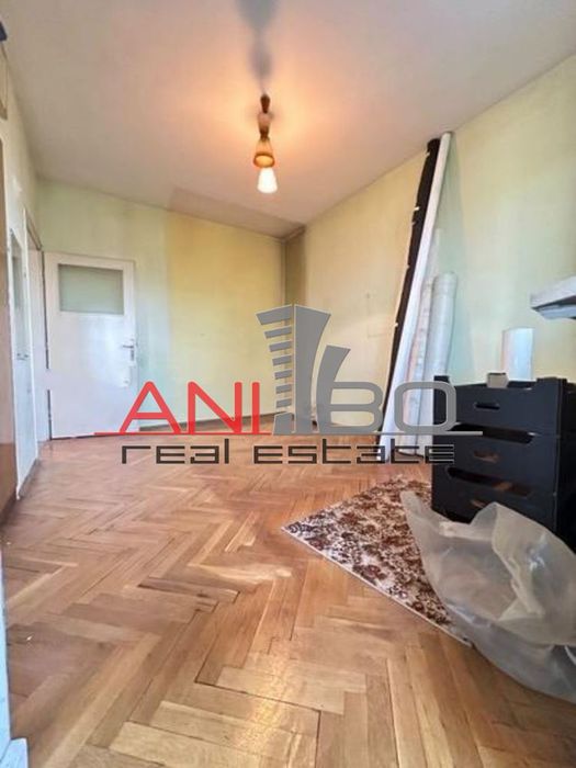 Продава се Тристаен апартамент в Варна, ВИНС - 120 кв.м за 2084 €/кв.м - Снимка #8