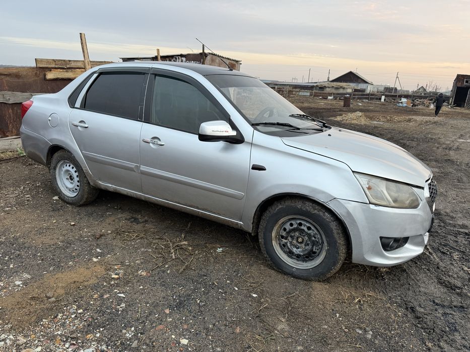 Продается машина. Торг есть.