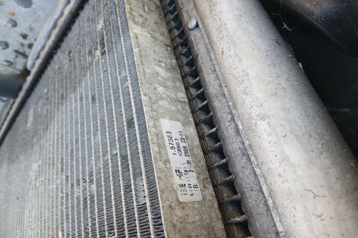 Trager / Calandru 2.0 D RHR 2.0 D RHR Citroen C8 prima generatie