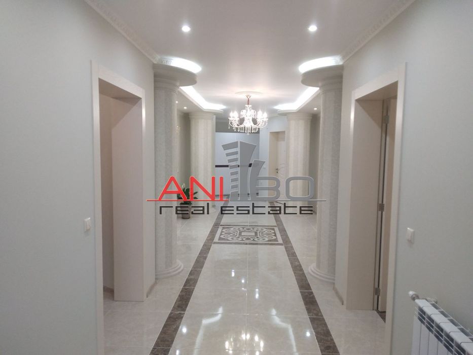 Дава се под наем Многостаен апартамент в Варна, Младост 1 - 320 кв.м за 1500 € - Снимка #10