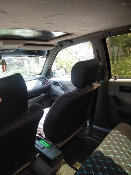 Срочно !Продам машину фольцваген пассат б3