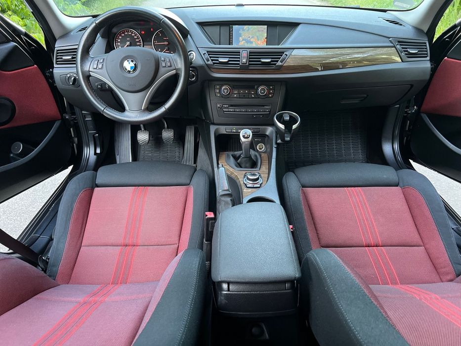 BMW X1 2011 2.0 diesel , 143cp