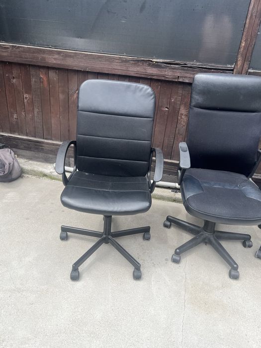 Scaun de birou, folosit, la alegere dintre cele disponibile, doar ridicate personala