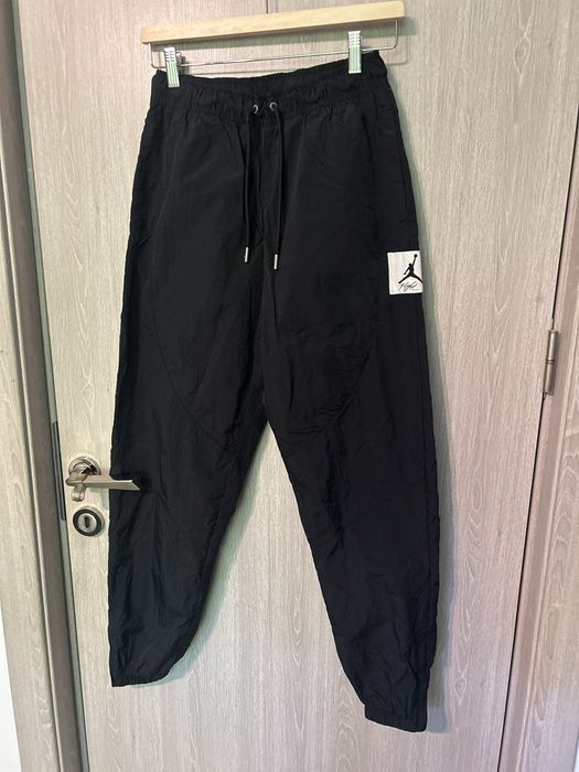 Pantaloni Jordan barbati marime S