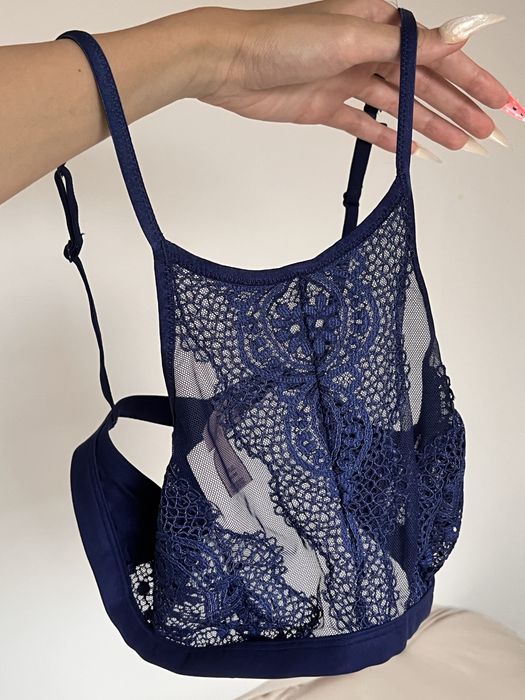 Victoria secret top бельо M
