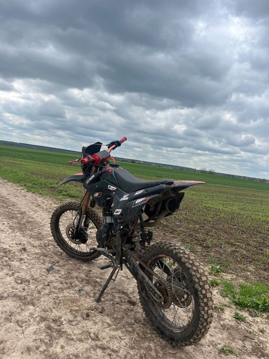 Vand cross kxd falcon 150 cc