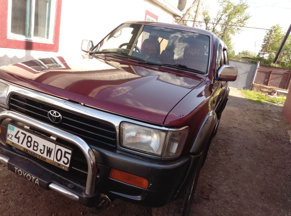 Toyota Hilux surf