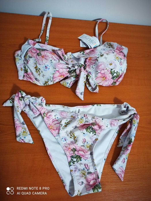 Costum de baie (2 piese)