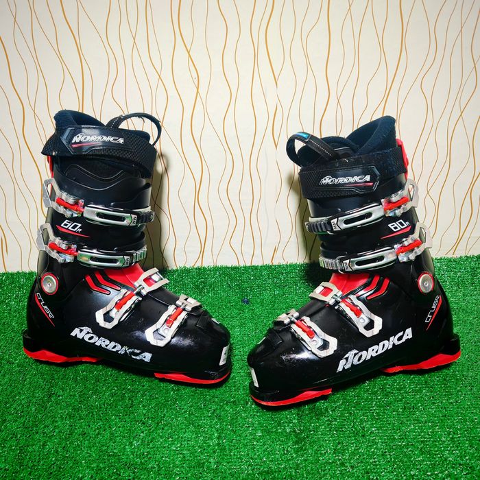 Clapari schi Nordica The Cruise 80 Nr 41 mondo 26,5