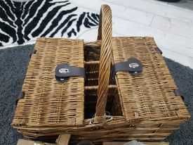 trusa  vanatoare de  colectie , cos picnic